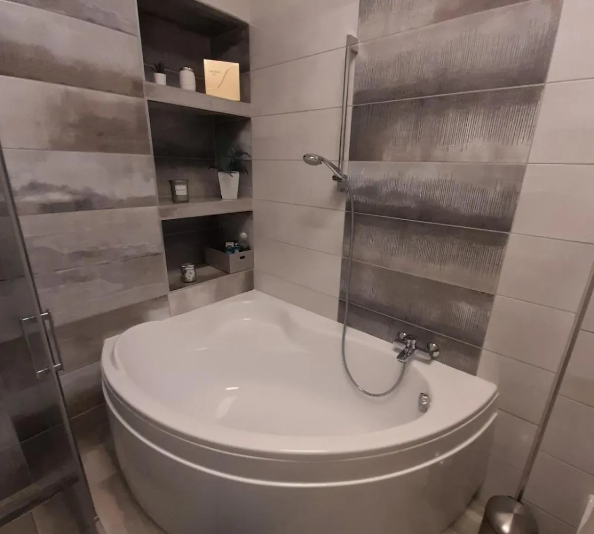 Noir Gold Penthause - Szeged Apartman