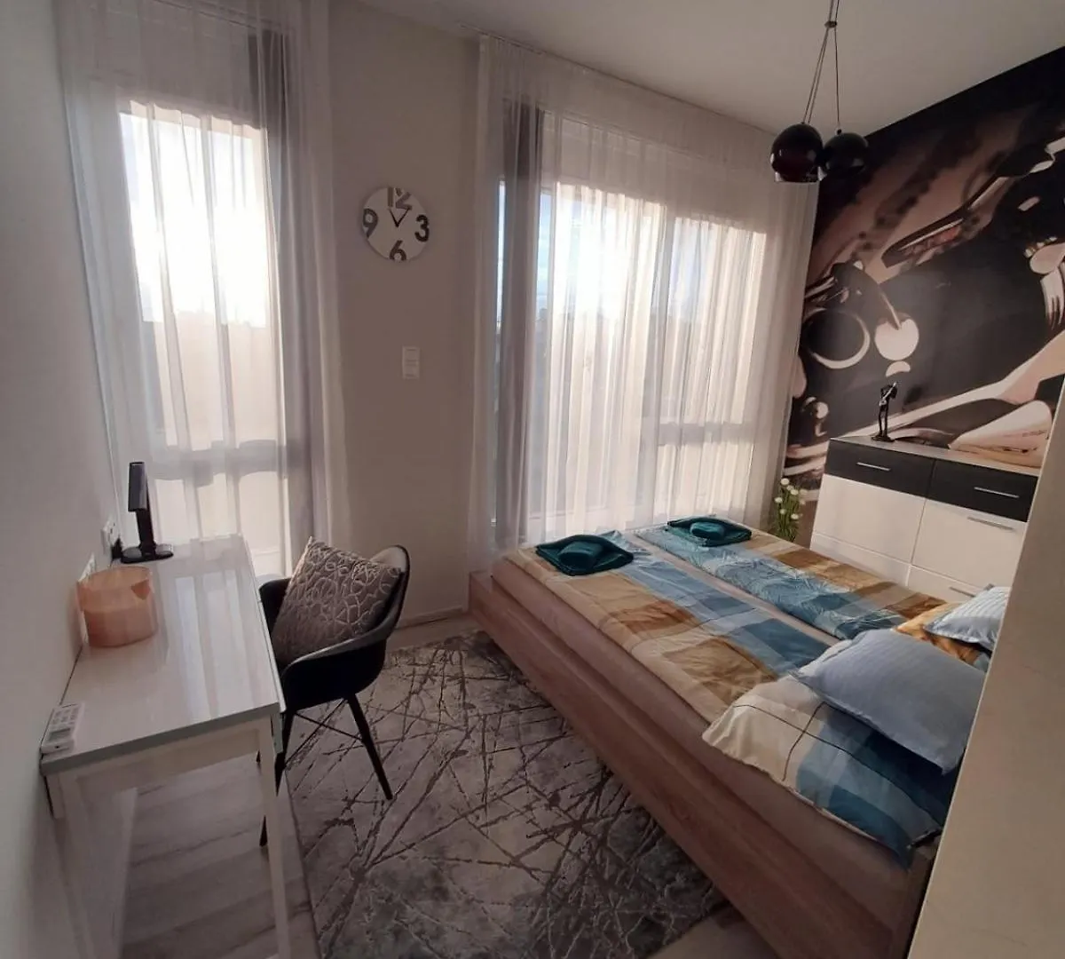 Noir Gold Penthause - Szeged Apartman 0*,