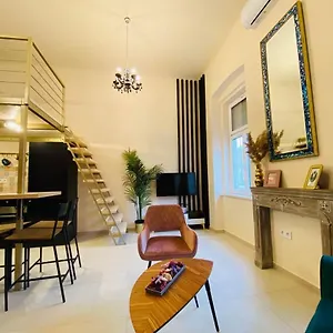 Delux Center - Apartment