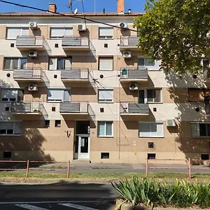 Oasis Ii. Apartman