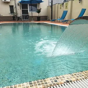 Apartament Mosoly, Segedyn